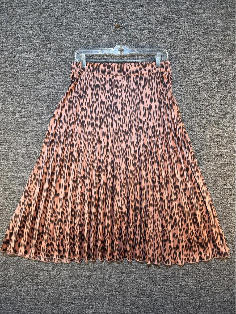 Penton Jensen Pink/Black Leopard Animal Print Pleated Midi Skirt M